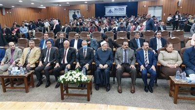مفتي الجمهورية: الجماعات المتطرفة استغلت الدين لأغراض سياسية.. رئيس جامعة بنها: هدفنا إحداث نقلة نوعية كبيرة في علاقة الشباب بمؤسسات الدولة