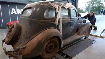 إعادة سيارة بلايموث نادرة للحياة بعد 43 عامًا