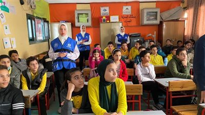 شباب البحيرة تنظم ندوات Learn بعدة مدارس (صور)