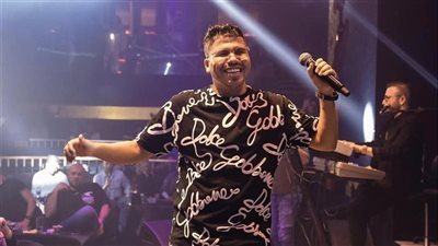 بسبب الغناء دون تصريح.. انتهاء التحقيق مع عمر كمال بنقابة المهن الموسيقية