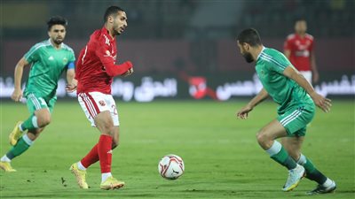 الأهلي يتقدم على الاتحاد 0/2 بالشوط الأول والشناوي يتصدى لضربة جزاء (صور)