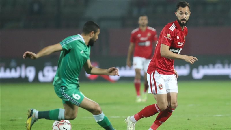 الأهلي والاتحاد،