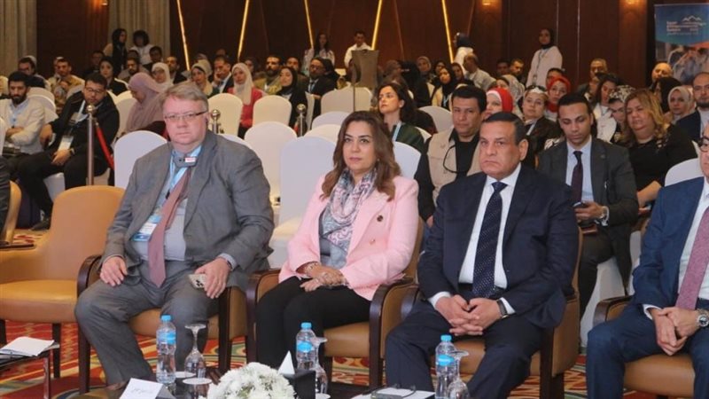 اللواء هشام آمنه