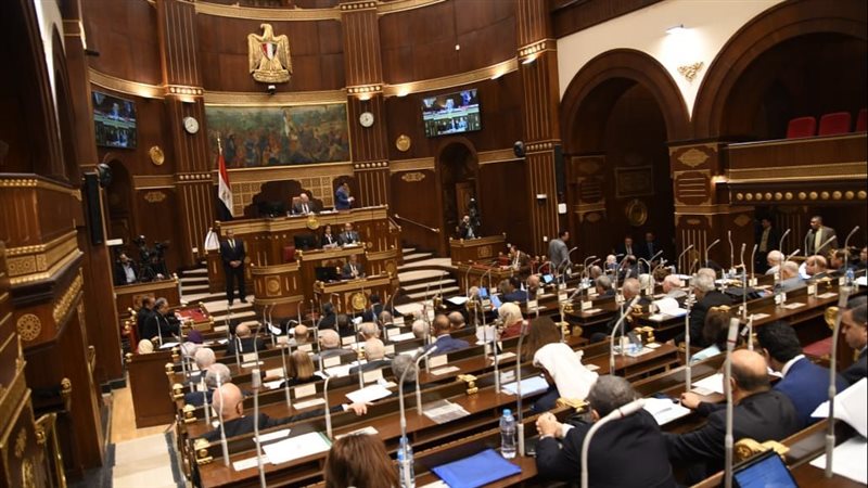 الشيوخ يواصل مناقشة