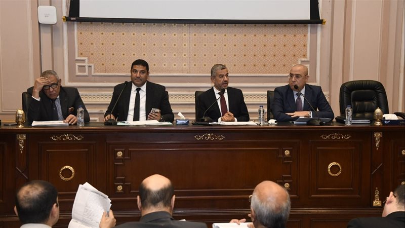 اجتماع لجنة الإسكان