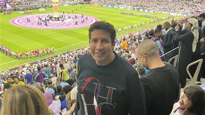 هاني رمزي في مدرجات ملعب لوسيل لمشاهدة لقاء الأرجنتين وكرواتيا