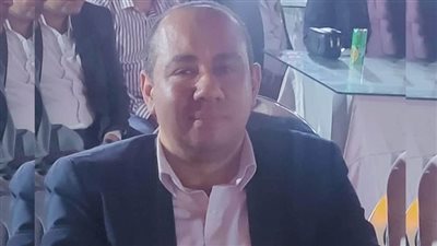 رئيس الواسطى ببني سويف يتابع تطبيق منظومة تراخيص المحال الجديدة 