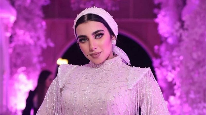 البلوجر هدير عاطف،