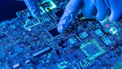 شركات بريطانية ويابانية ترفض بيع رقائق إلكترونية للصين