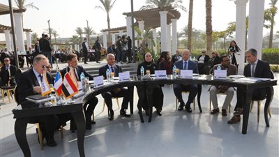 محافظ القاهرة: الانتهاء من تطوير المناطق الخطرة بنهاية 2022