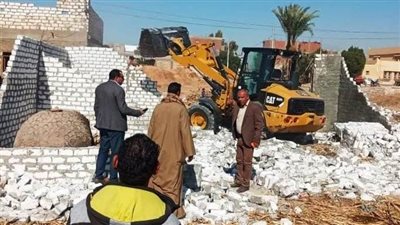 محافظ سوهاج: إزالة 21 حالة تعدي على الأراضي الزراعية وأملاك الدولة