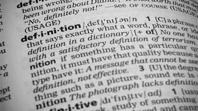 قاموس كامبريدج يعيد تعريف معنى كلمة امرأة لتشمل الرجال