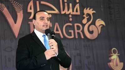 نائب محافظ الأقصر يستقبل مساعد وزير الصحة