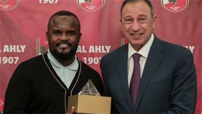 نادر شوقي: تعاون مرتقب بين الأهلي وفلافيو