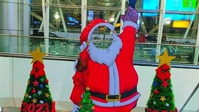 الكريسماس، المطارات المصرية تستعد للعام الجديد بالموسيقى