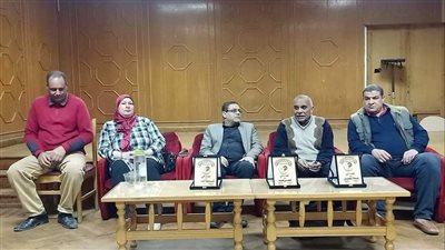 النقابة الفرعية لاتحاد الكتاب تكرم 3 مبدعين في نادى أدب الإسماعيلية 