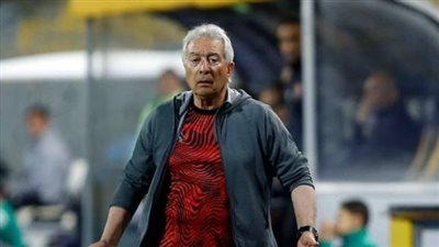 الزمالك والبنك الأهلي، 25 مباراة جمعت حلمي طولان أمام حامل اللقب