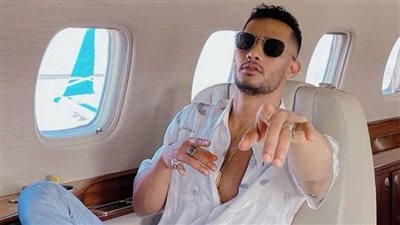 محمد رمضان يذبح عجلين بمناسبة مسلسل العمدة (فيديو) 