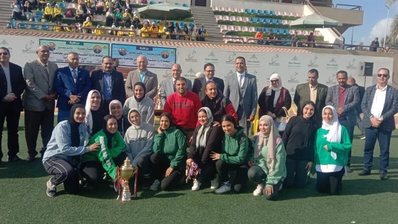 تكريم الفائزين بدوري