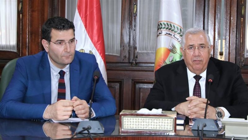 وزير الزراعة اللبناني
