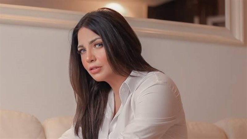 الفنانة أميرة نايف،