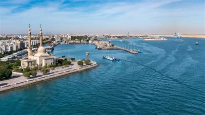 القوى العاملة بالسويس توفر 170 فرصة عمل