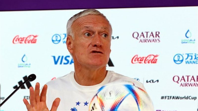 ديشامب مدرب منتخب