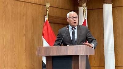 إزالة عدد من التعديات على أراضي الدولة ببورسعيد