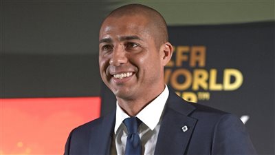 ديفيد تريزجيه: ميسي يستحق أن يكون بطلا 