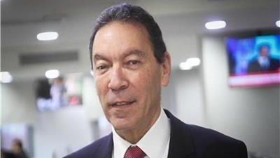 أيهما أفضل الدواء المصري أم المستورد؟ هاني الناظر يجيب