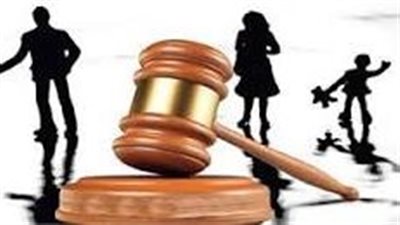 على من تجب نفقة الصغير حال عدم وجود الأب أو تعثره ماديا؟