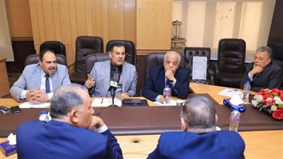 نقيب المحامين يترأس اجتماع اللجنة القانونية المشكلة للطعن على الفاتورة الإلكترونية