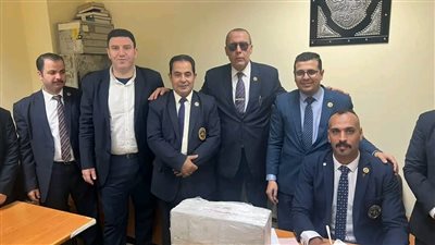 ضبط محاولة تهريب كمية من النقد المصري بمطار شرم الشيخ