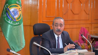 دراسة إنشاء منافذ للسلع الغذائية بأسعار مخفضة لضبط الأسعار بالإسماعيلية