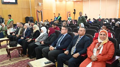 ندوة عن محو الأمية الرقمية لجامعة الفيوم