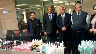 ضبط 3 محاولات تهريب سبائك ذهبية وعبوات دوائية بمطار القاهرة