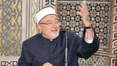 خالد الجندي: الحصول على المال الحرام يمنع إجابة الدعاء