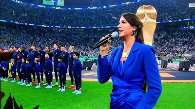 أخبار الفن.. مشاركة مصرية مميزة في ختام كأس العالم.. وجائزة ساويرس تعلن القوائم القصيرة لفرع شباب الأدباء