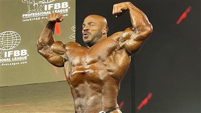 مستر أولمبيا، بيج رامي متراجعا عن الاعتزال: هدفي العودة وحصد اللقب العام المقبل (فيديو)