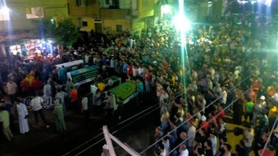 دفن جثماني ربة منزل وبائع حلويات قتلا على يد عربجي بالشرقية