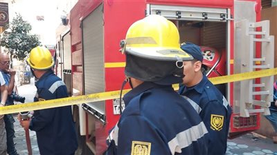 إخماد حريق بمصنع للحصير في شبرا الخيمة