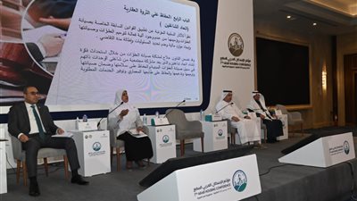  مساعد وزير الإسكان يستعرض محاور استراتيجية المدن الجديدة الذكية 