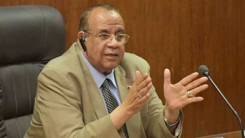 الدكتور حمدي محمد