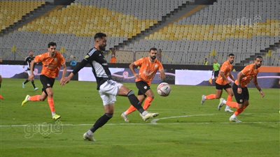 الدوري الممتاز، عبد القادر يحرز الهدف الأول للأهلي أمام فاركو بعد 30 دقيقة (صور)