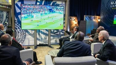 الرئيس الأمريكي جو بايدن يتغزل بميسي ويوجه إليه تعليقا ساخرا