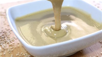 طريقة عمل الطحينة في البيت هتوفر فلوسك وتحافظ على صحتك 