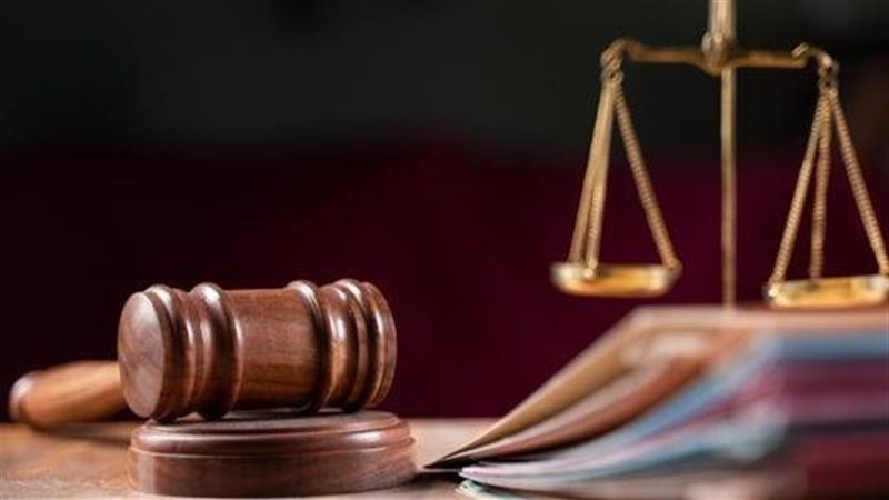 محاكمة متهمين، فيتو