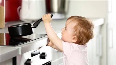 8 تعليمات لمنع وقوع حوادث في المنزل للأطفال 