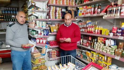 ضبط 4 أطنان أعلاف مجهولة المصدر في حملة تموينية بشربين بالدقهلية