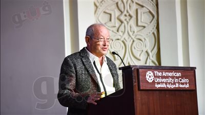 نجيب ساويرس في حفل جائزة أحمد فؤاد نجم: مبسوط إني شايف كل حبايب الراحل (فيديو وصور) 